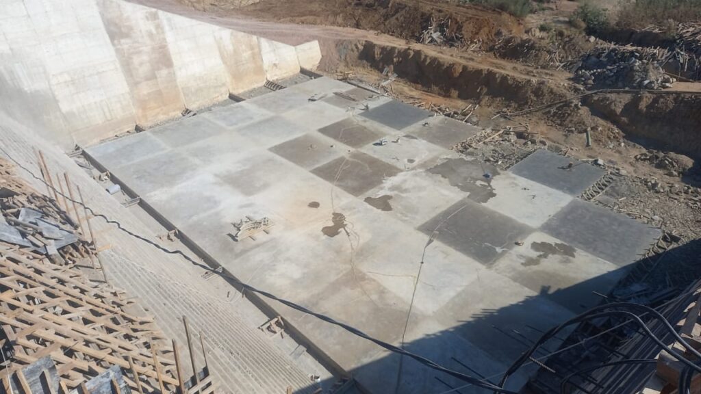 Spillway Downstream Apron Slabs
